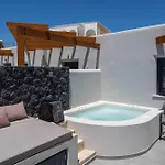 Lymarou Collection 4* Megalochori (Santorini)