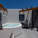 Lymarou Collection Lejlighedshotel