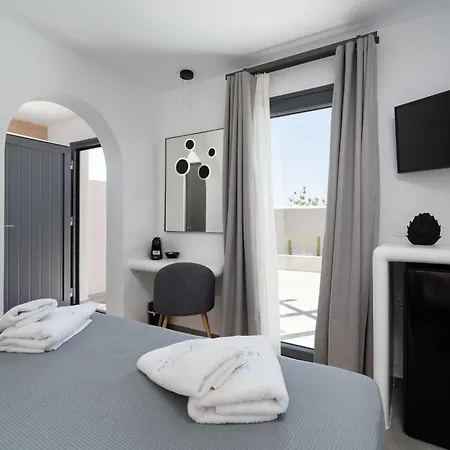 Lymarou Collection Aparthotel