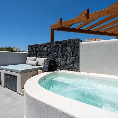 Apartahotel Lymarou Collection