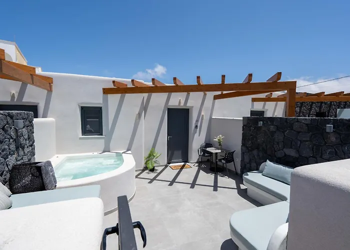 Lymarou Collection 4*