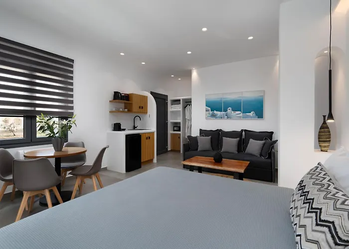 Apart-hotel Lymarou Collection 4*