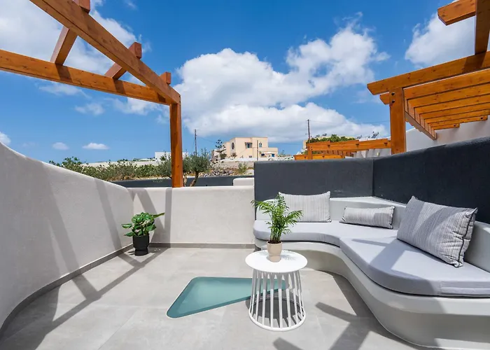 Aparthotel Lymarou Collection 4*