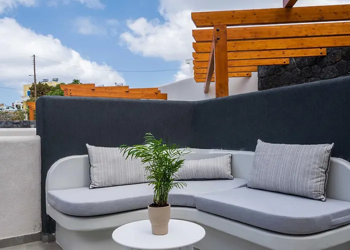 Lymarou Collection Apart-hotel Megalochori (Santorini)