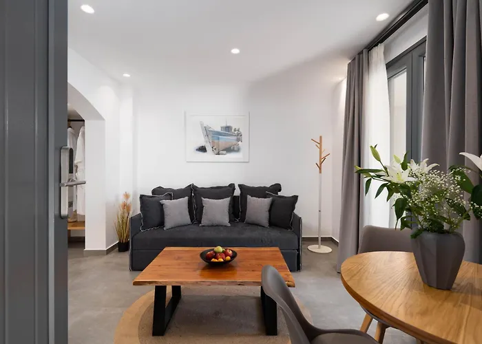 Aparthotel Lymarou Collection 4*