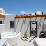 Ξενοδοχείο με διαμερίσματα Lymarou Collection Μεγαλοχώρι