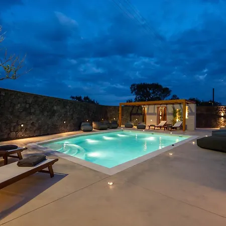 Lymarou Collection Apartmanhotel 4*