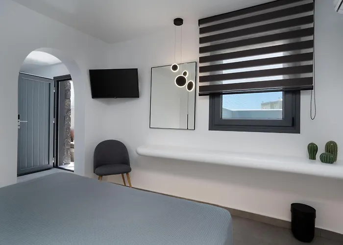 Lymarou Collection 4*