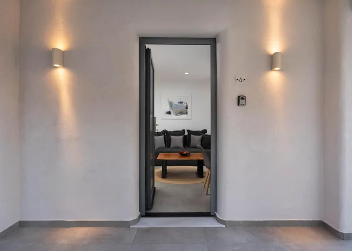 Lymarou Collection 4* ميغالوخوري